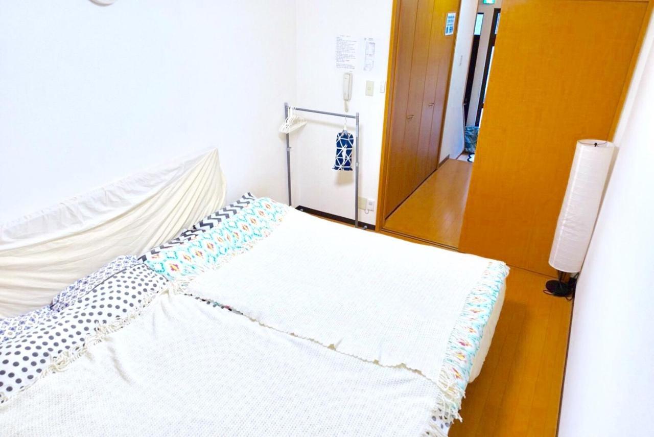 Central Osaka House Umeda Namba Εξωτερικό φωτογραφία